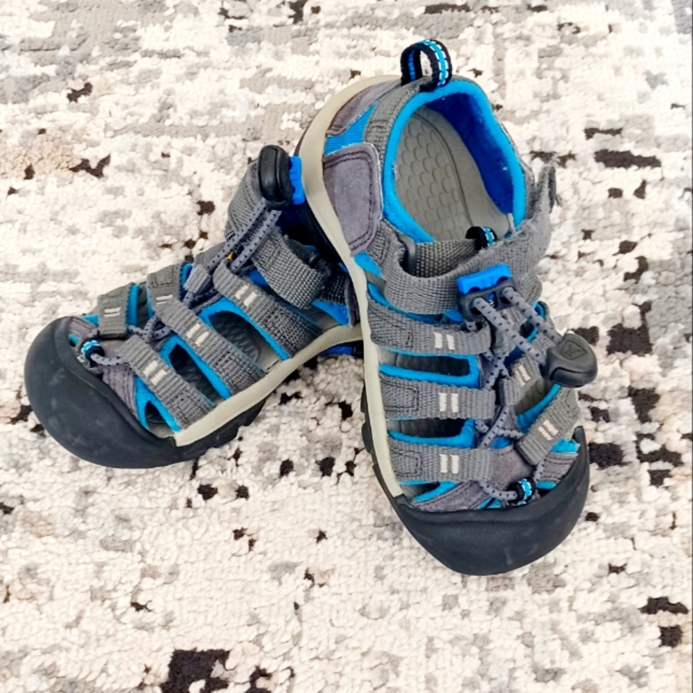Keen sandals size:10 color:gray